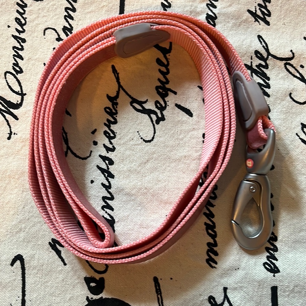 Leash